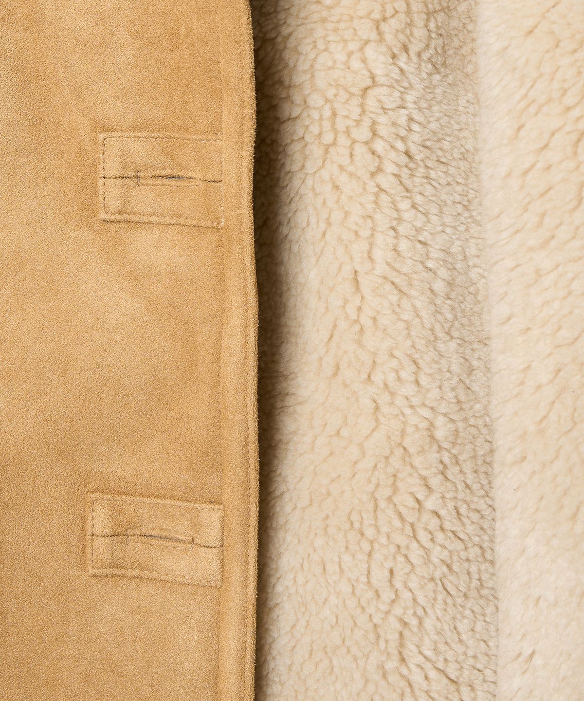 튜드먼트(TTUDEMENT) TEDDY COLLAR BUTTON MUSTANG BEIGE