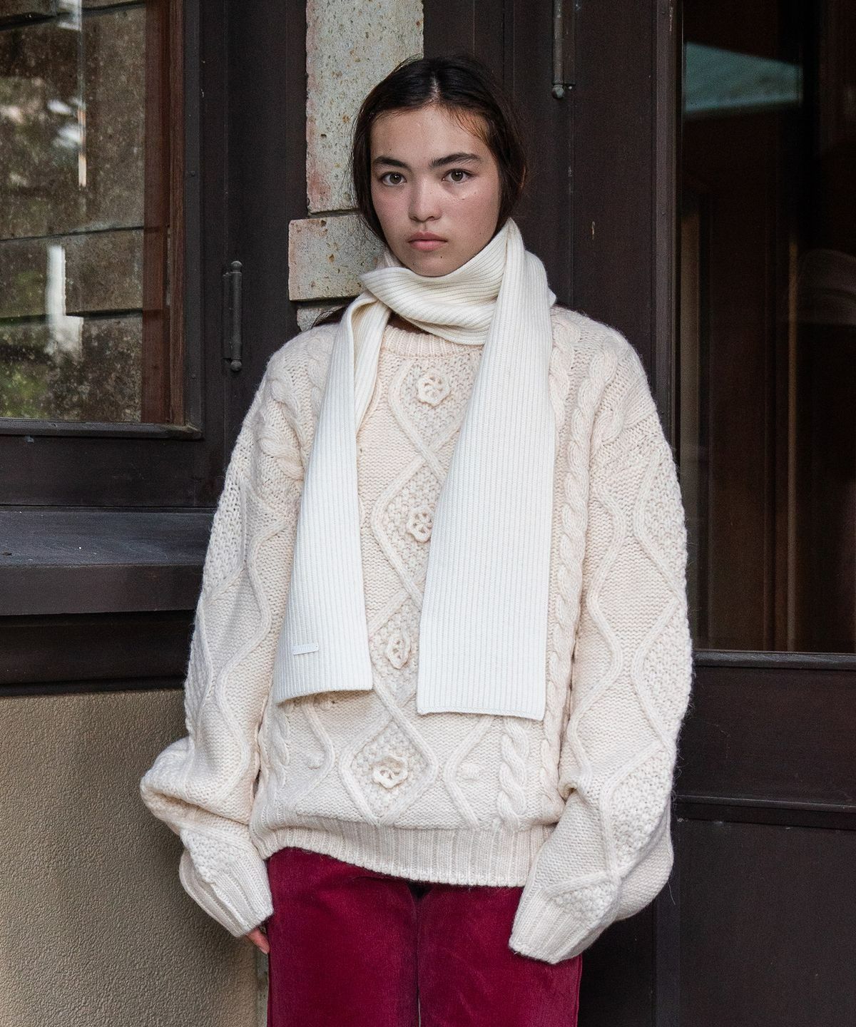 튜드먼트(TTUDEMENT) CHUNKY CABLE KNIT IVORY