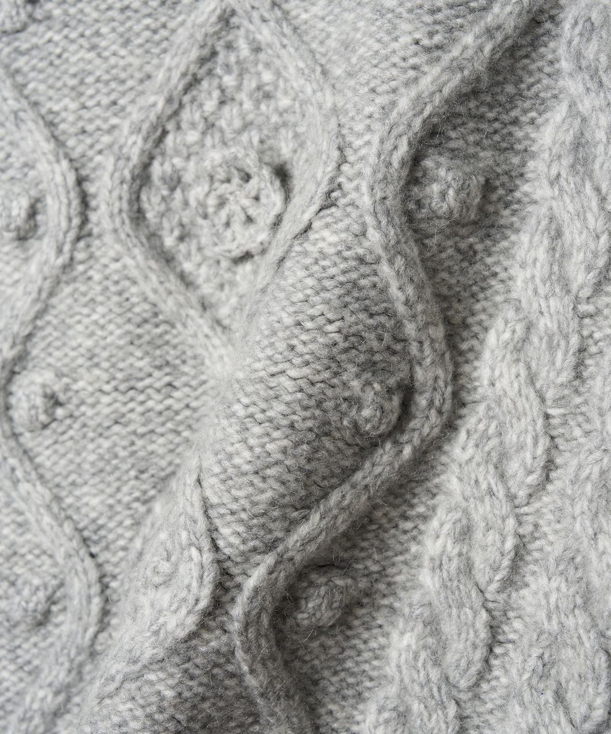 튜드먼트(TTUDEMENT) CHUNKY CABLE KNIT MELANGE GREY