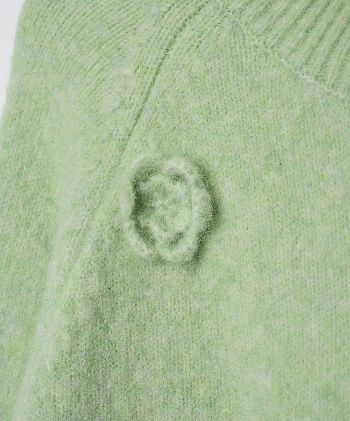 튜드먼트(TTUDEMENT) ALPACA FLOWER CARDIGAN MELON