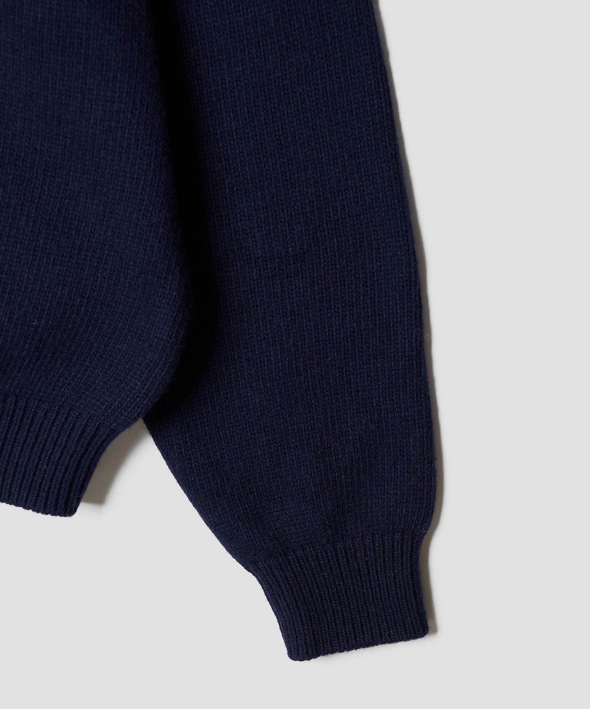 튜드먼트(TTUDEMENT) ESSENTIAL WOOL V-NECK KNIT 4COLORS