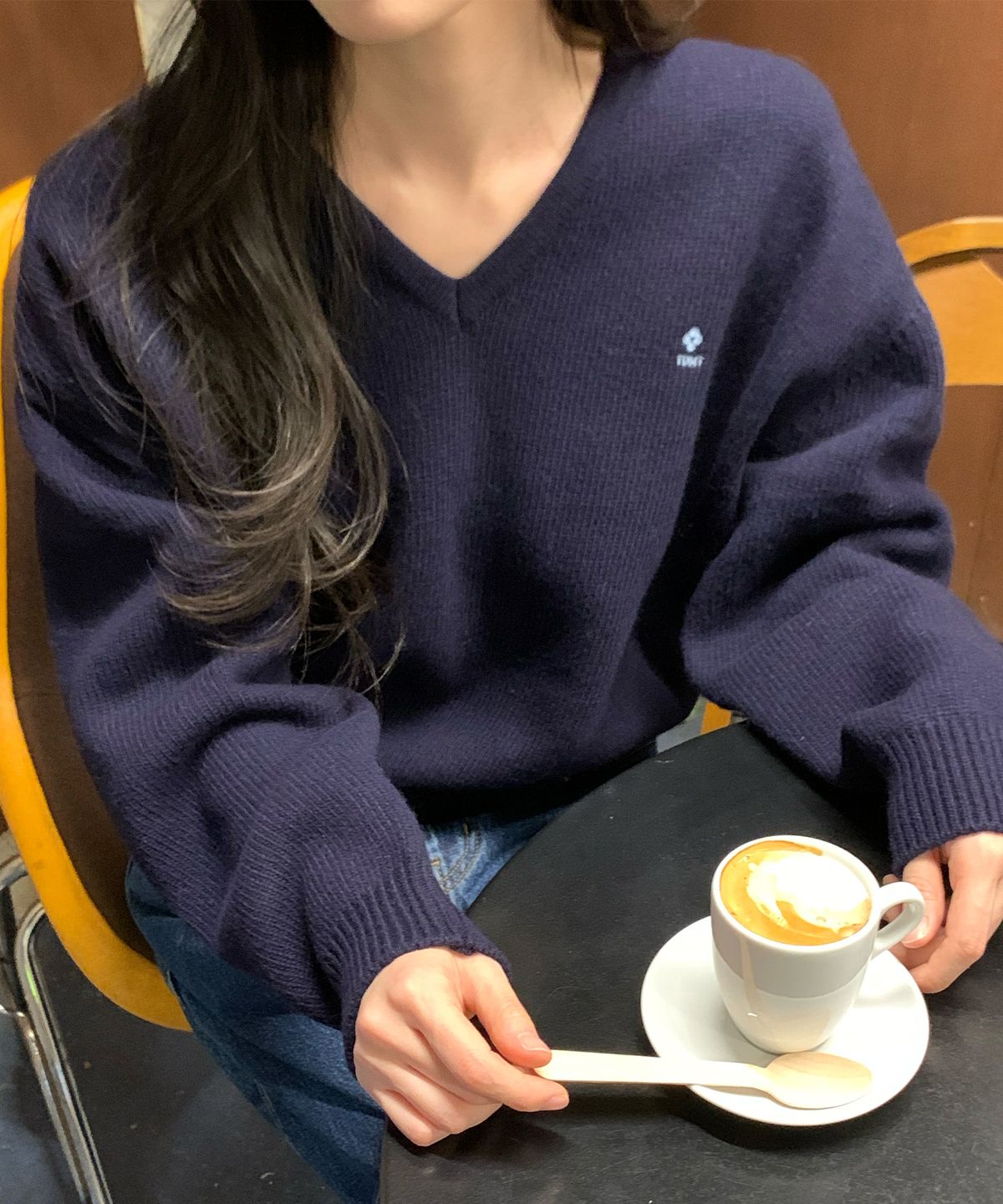 튜드먼트(TTUDEMENT) ESSENTIAL WOOL V-NECK KNIT 4COLORS