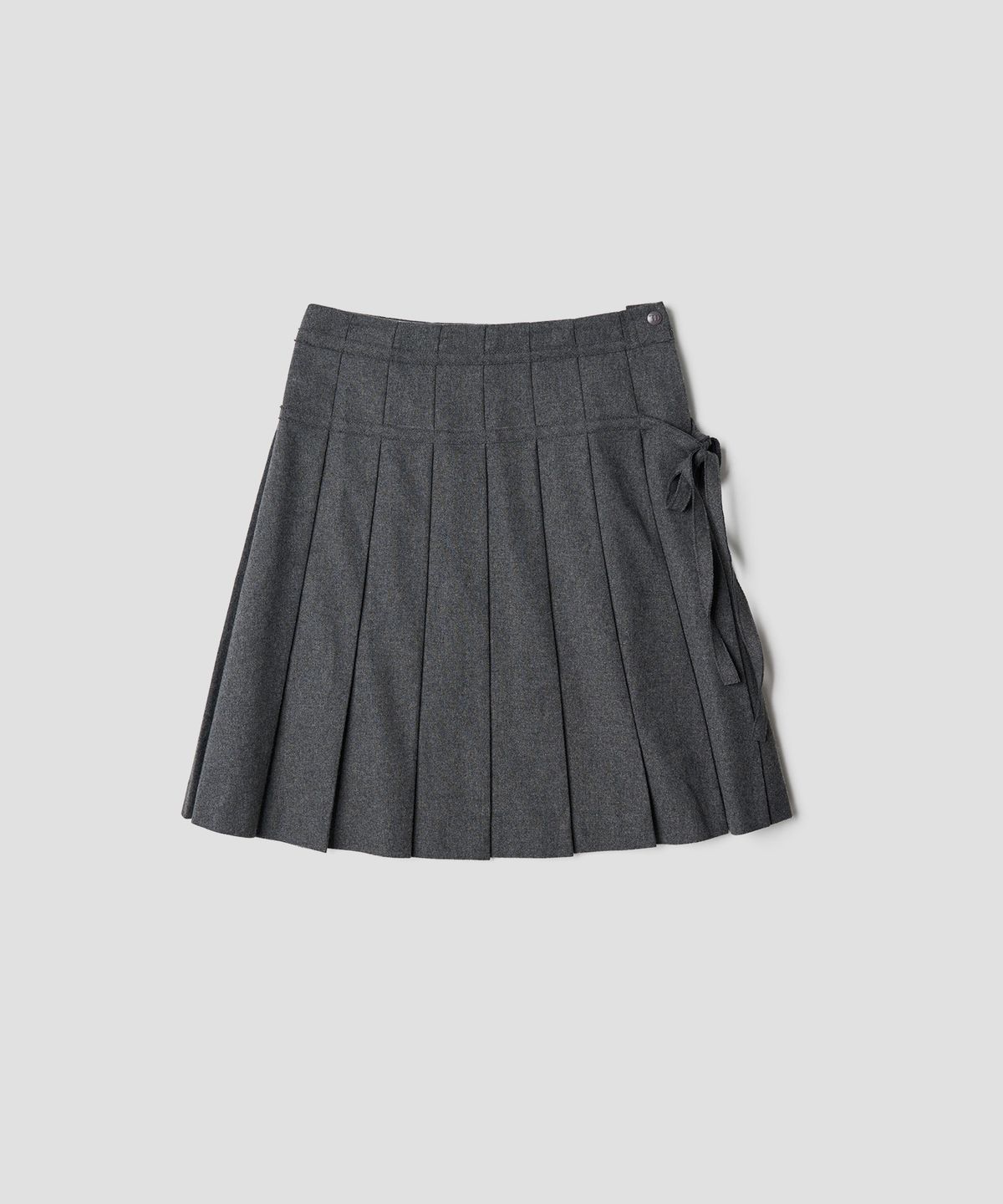 튜드먼트(TTUDEMENT) RIBBON TIE PLEATED MIDI SKIRT GREY