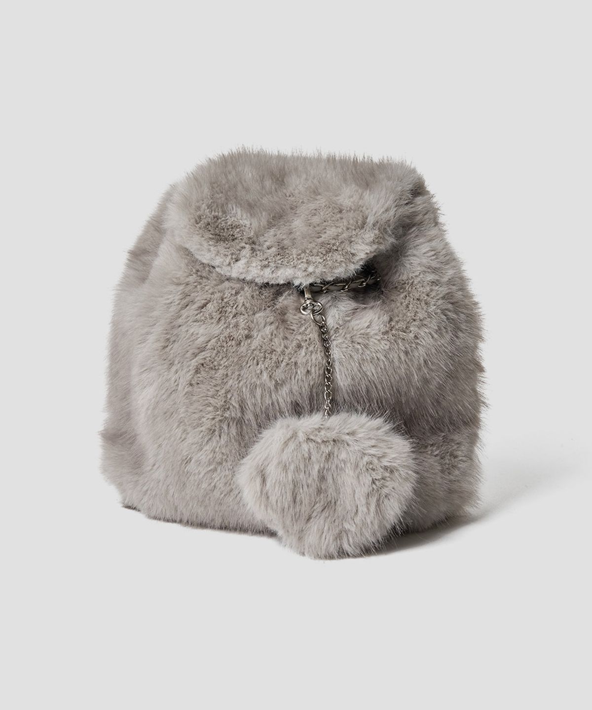 튜드먼트(TTUDEMENT) FAUX FUR CHAIN STRAP BACKPACK GREY