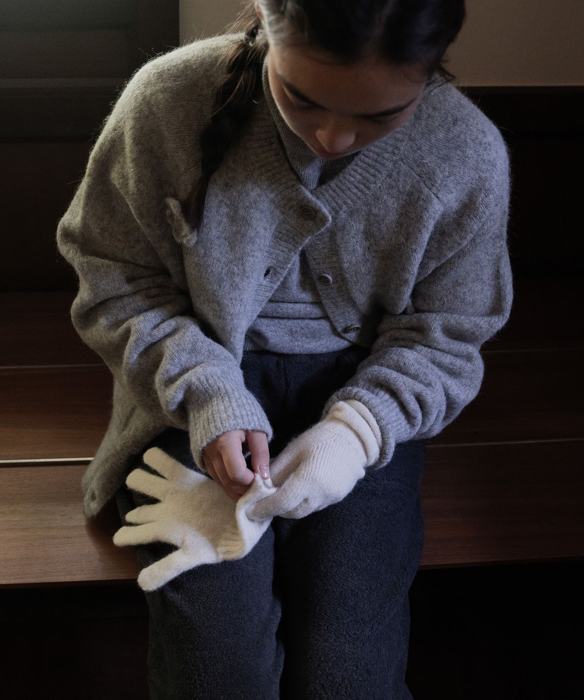 튜드먼트(TTUDEMENT) ALPACA WOOL KNIT GLOVES CREAM