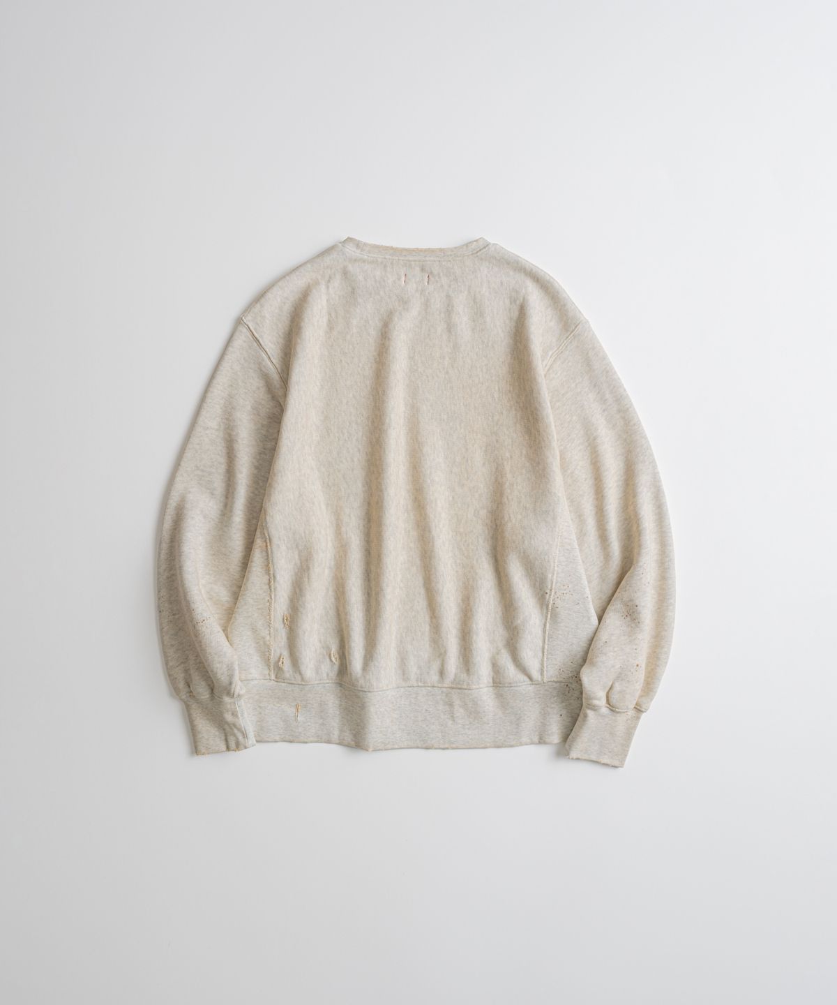 비헤비어(BEHEAVYER) DISTRESSED REVERSE WEAVE SWEATSHIRTS dust oatmeal