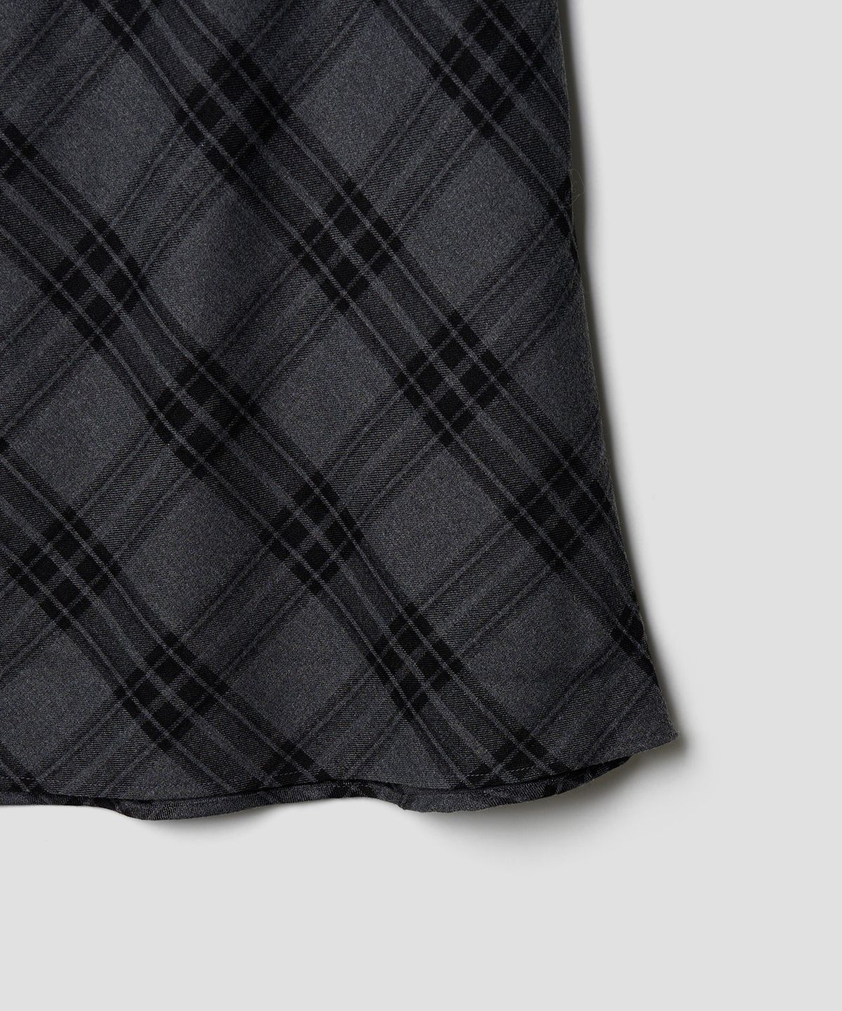 튜드먼트(TTUDEMENT) 70s CLASSIC CHECK LONG SKIRT CHARCOAL