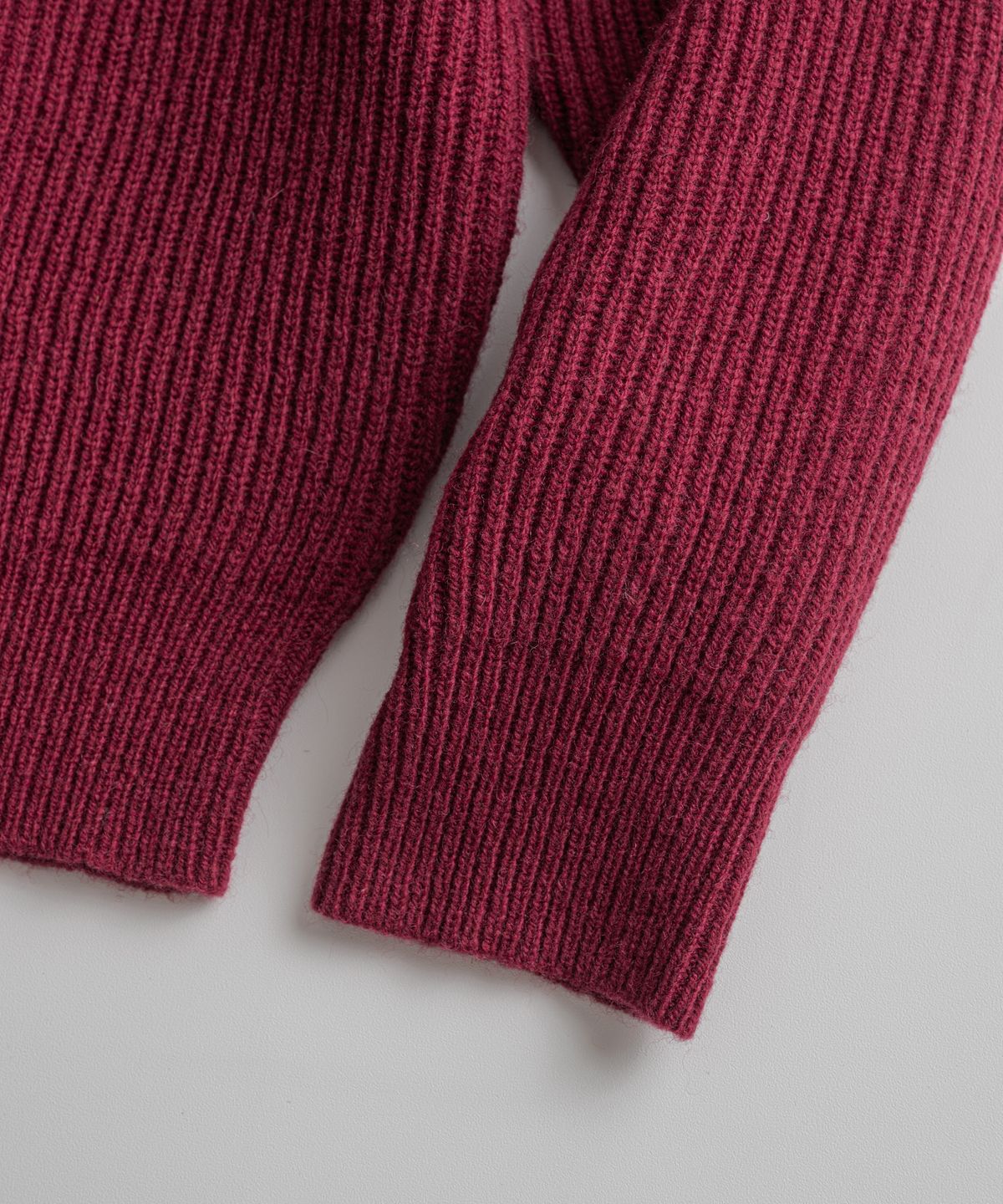 비헤비어(BEHEAVYER) DRY WOOL CREWNECK MIL KNIT wine