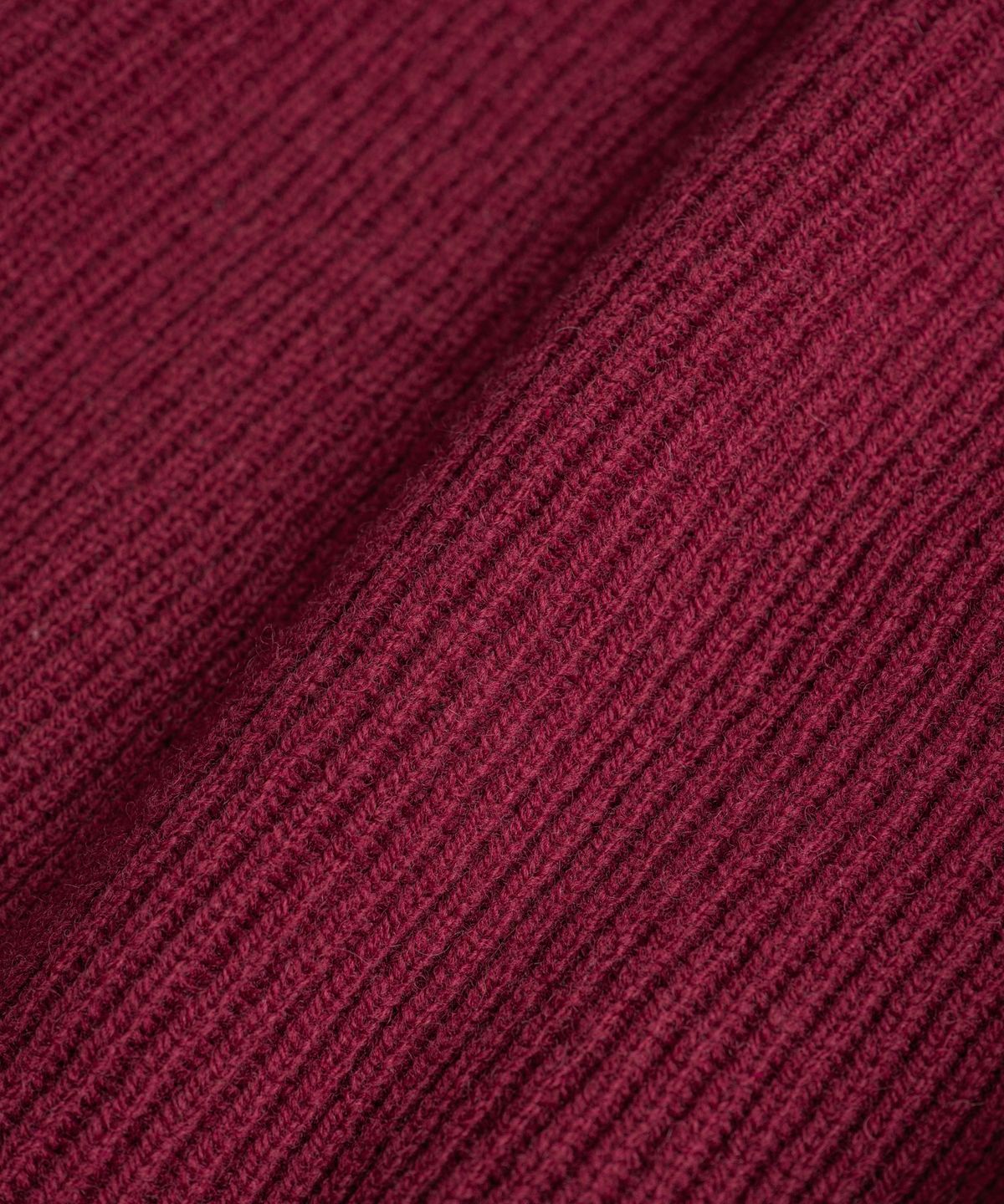 비헤비어(BEHEAVYER) DRY WOOL CREWNECK MIL KNIT wine