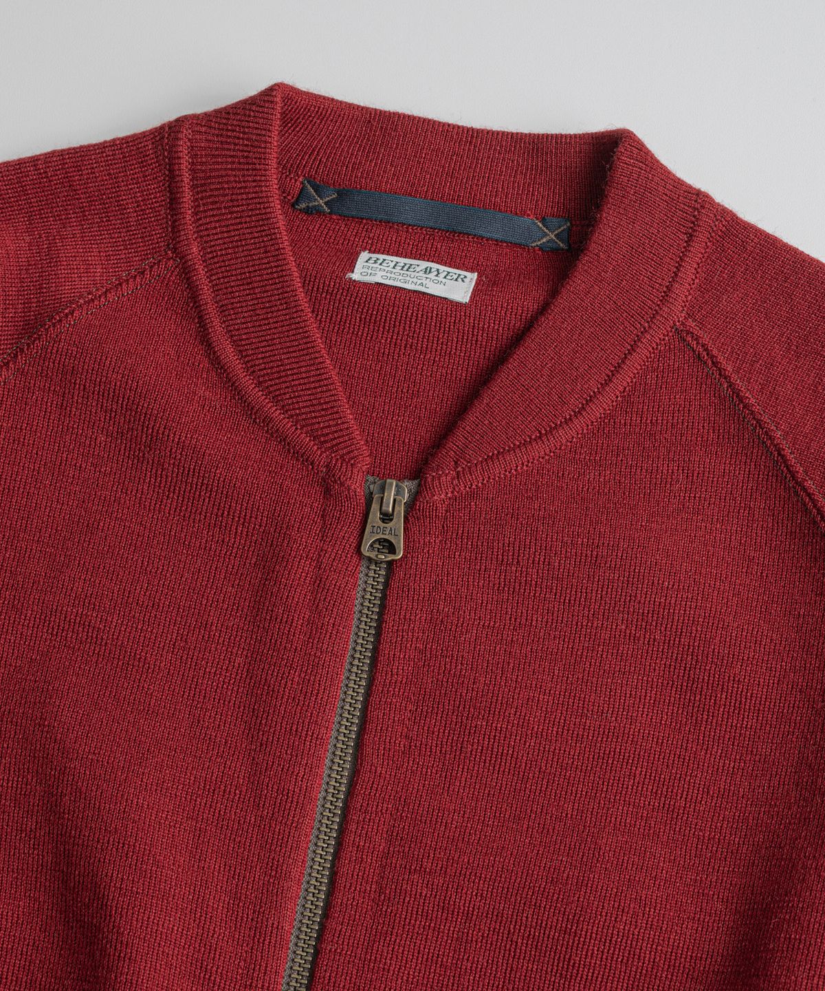 비헤비어(BEHEAVYER) C2 FULL ZIP MIL CARDIGAN vintage red
