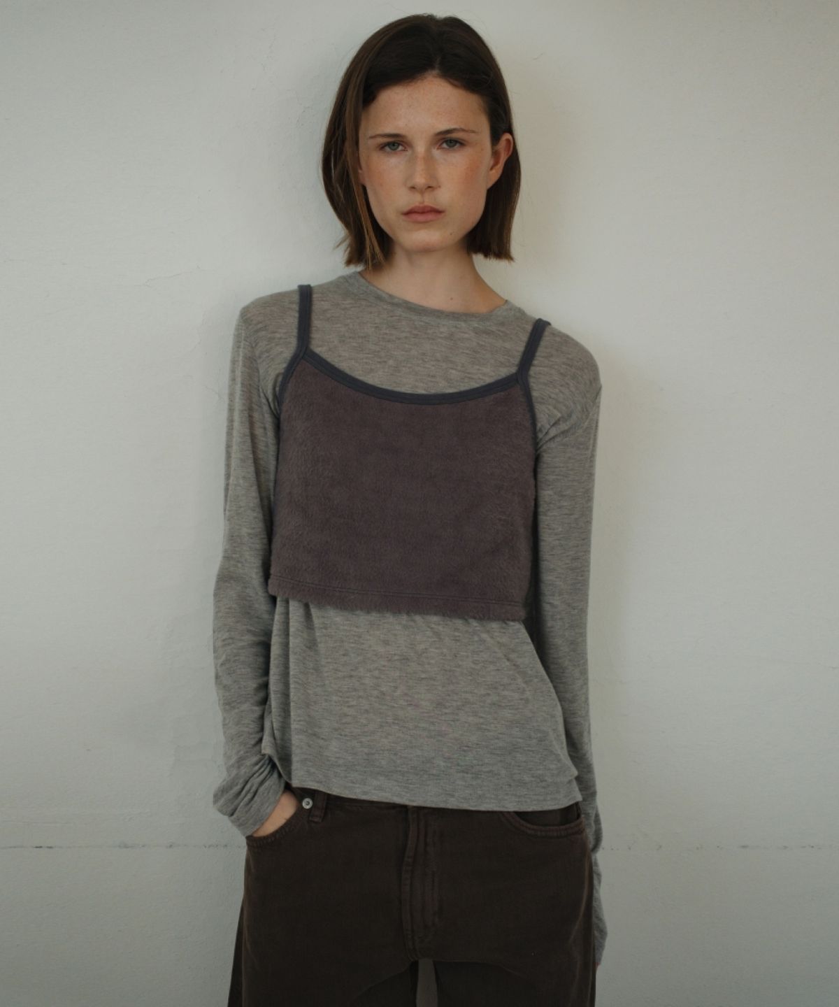 어나우트(UNNOUT) RELAXED WOOL T-SHIRT GREY