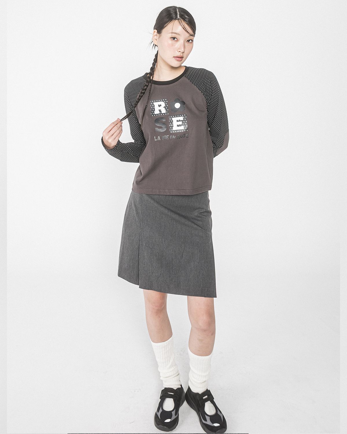 해비즘(HAVISM) DOT ROSE RAGLAN L/S TEE(BLACK)