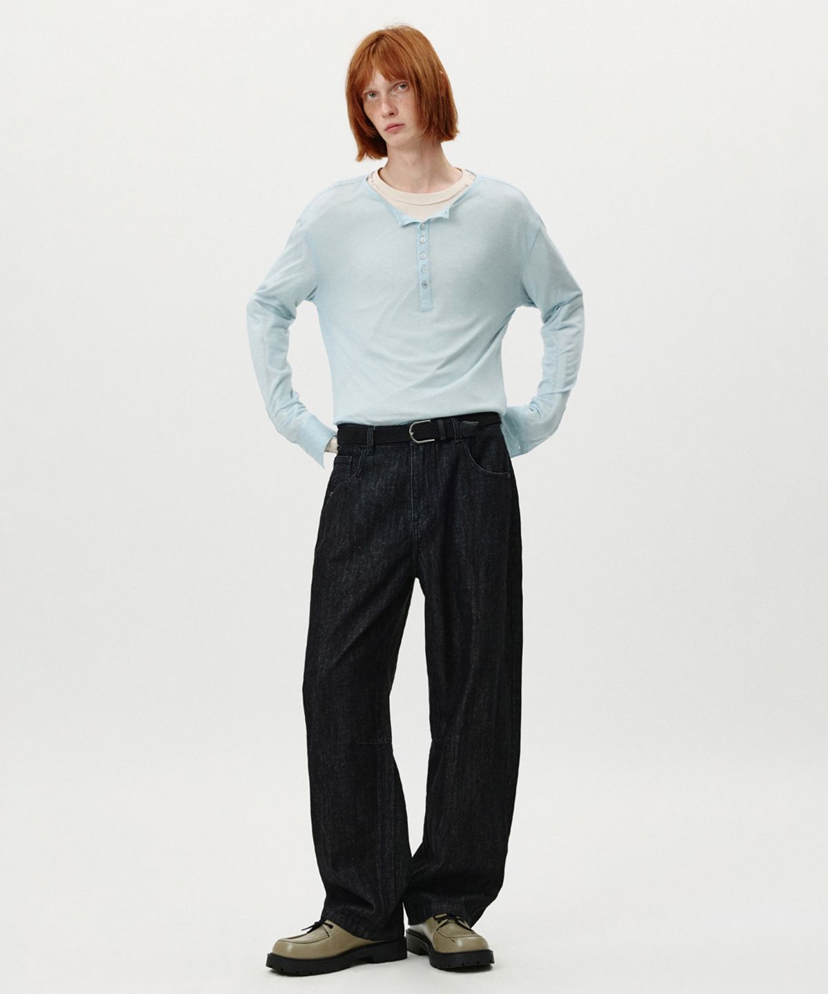 노페이머스(NOFAMOUS) Cinchback Wide Balloon Jeans (Black)