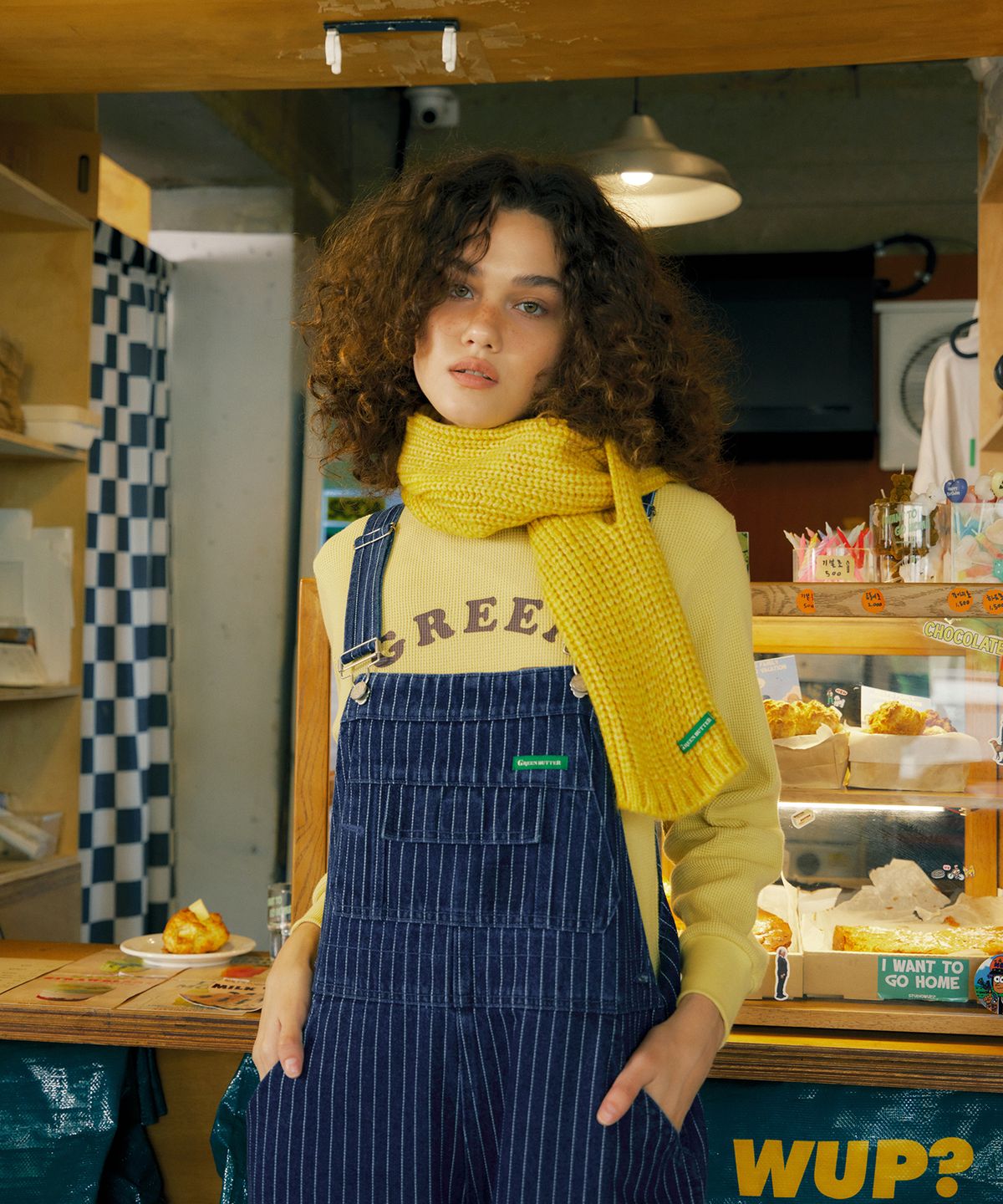 그린버터(GREENBUTTER) Fluffy Short Muffler (Yellow)