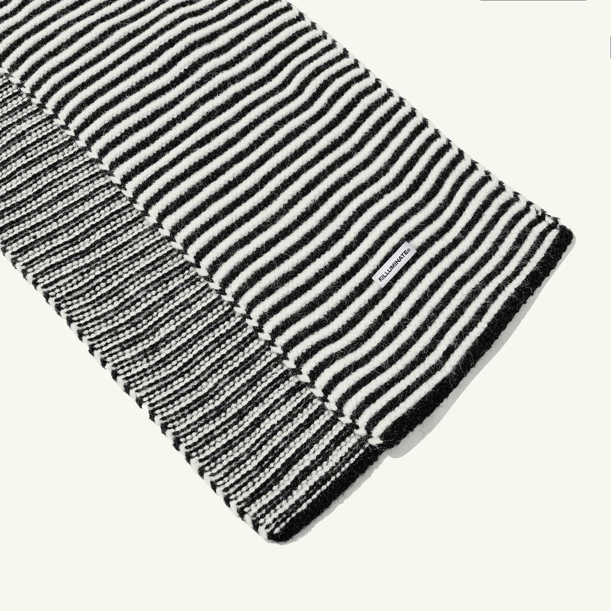 필루미네이트(FILLUMINATE) 스트라이프 로고 머플러-3Color