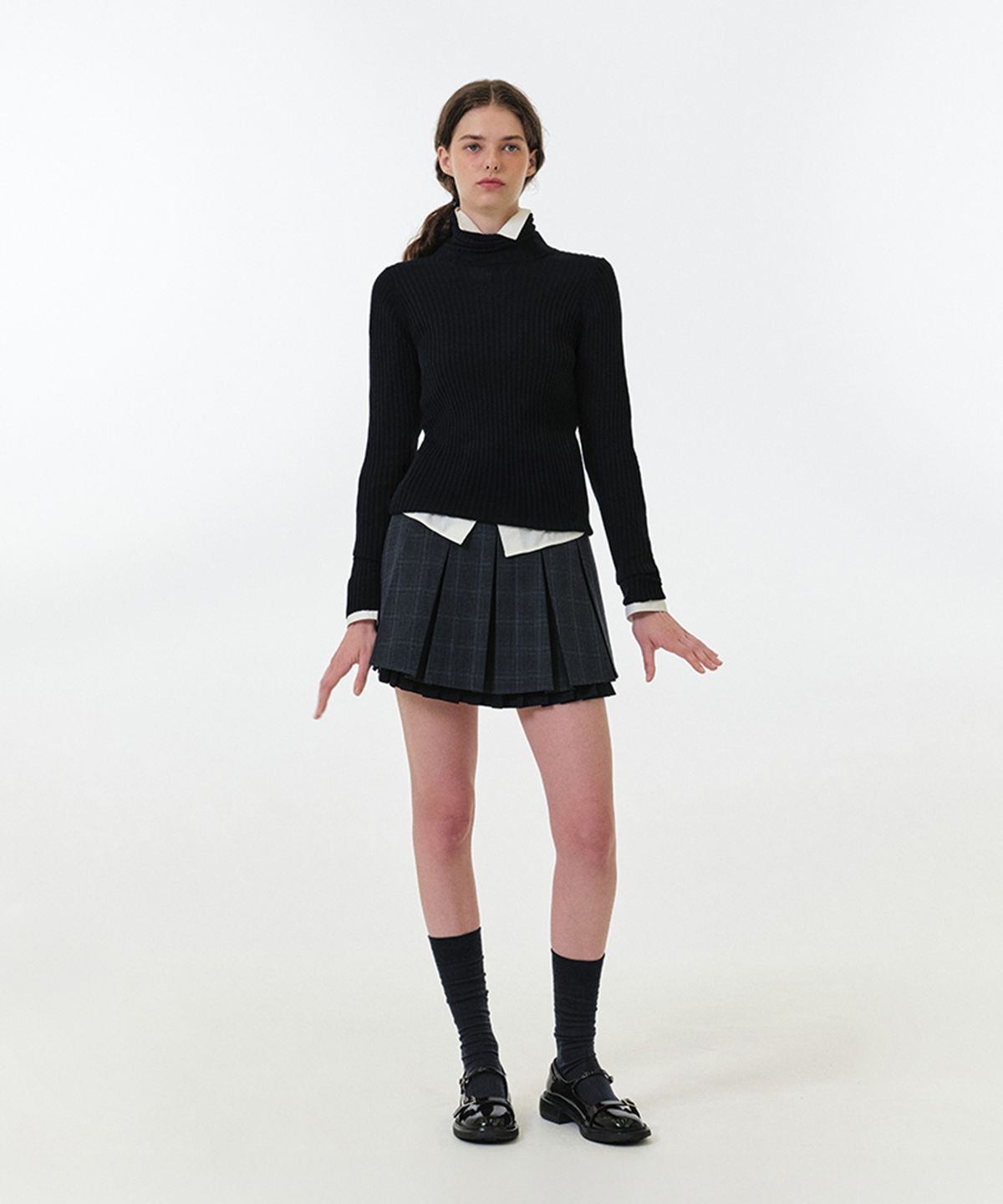 그로브(GROVE) AYA HIGH NECK KNIT (BLACK)
