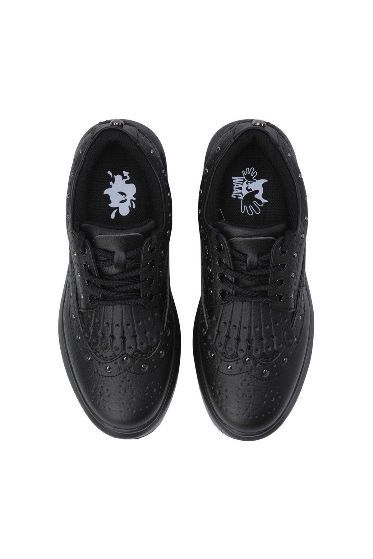 왁(WAAC) Women BLACK BUTTER Studed WI4GX25711BKX