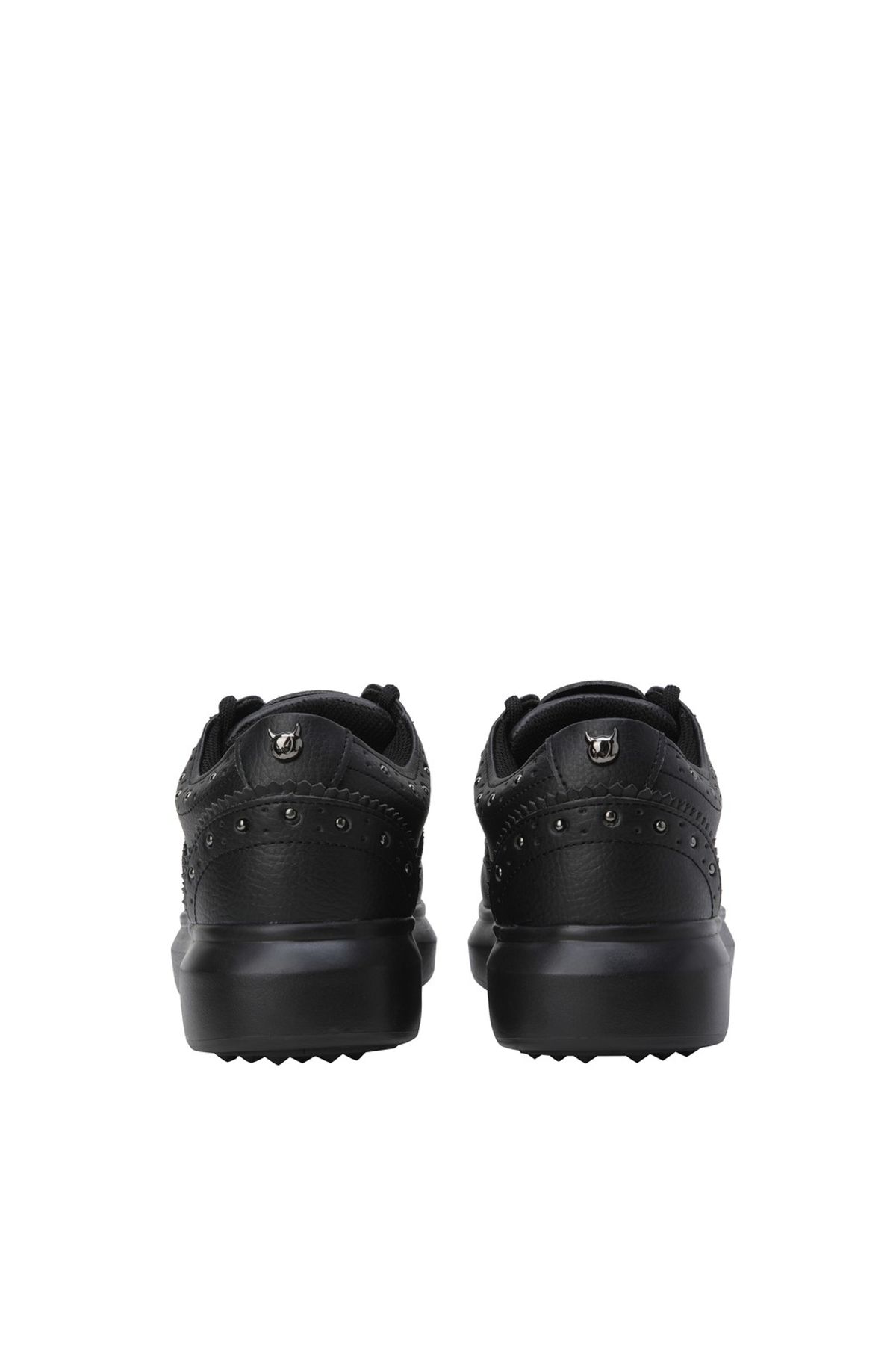 왁(WAAC) Women BLACK BUTTER Studed WI4GX25711BKX