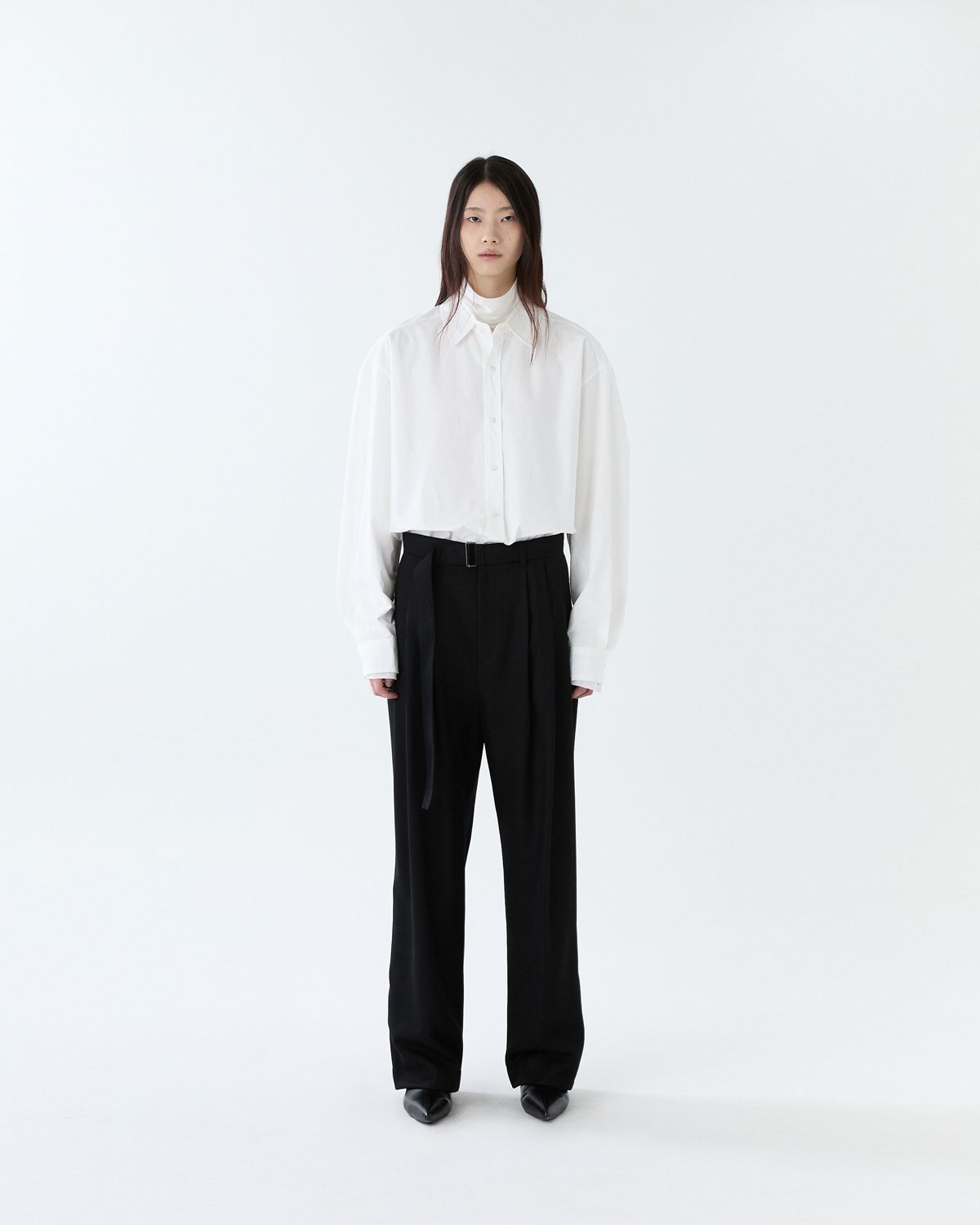 디앤드퀘스천(THEENDQUESTION) Wool belt tuck pants / BLACK