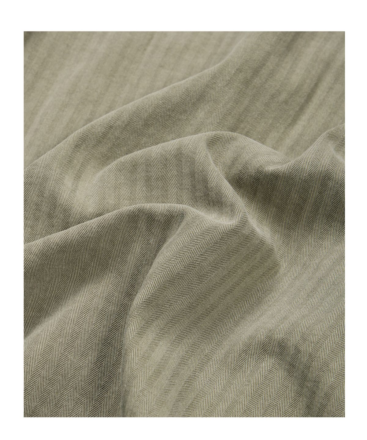 이티씨이(ETCE) (BASE) HERRINGBONE WASHED POCKET SHIRT (BEIGE)