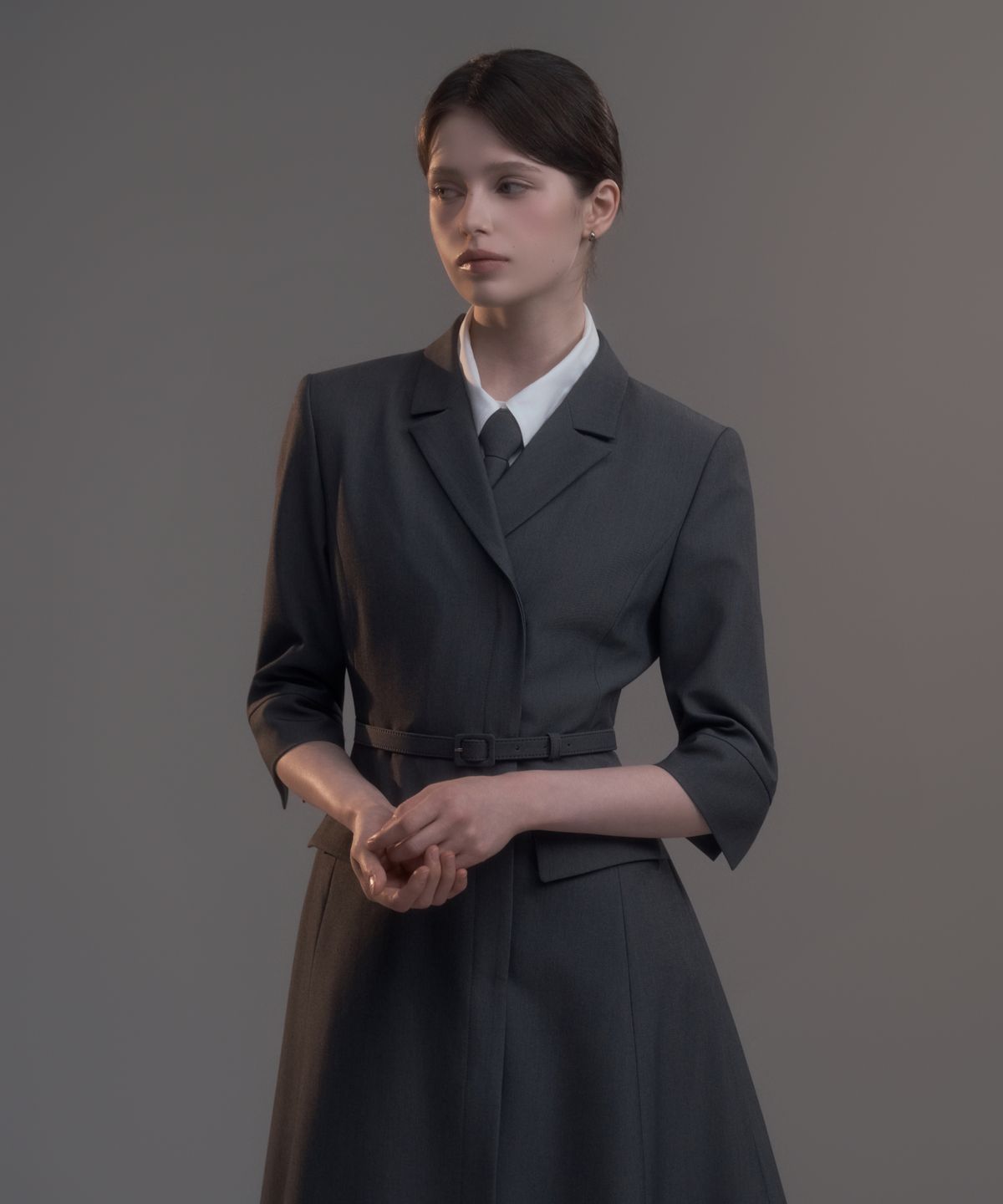 마우솔레움(MAU SOLEUM) Jenn Long Belted Dress - Grey