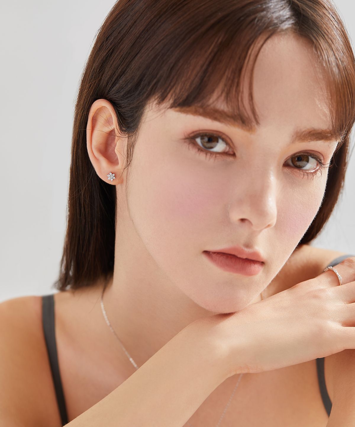 도로시(DOROCY) 14k 모이사나이트 별꽃 피어싱,귀걸이