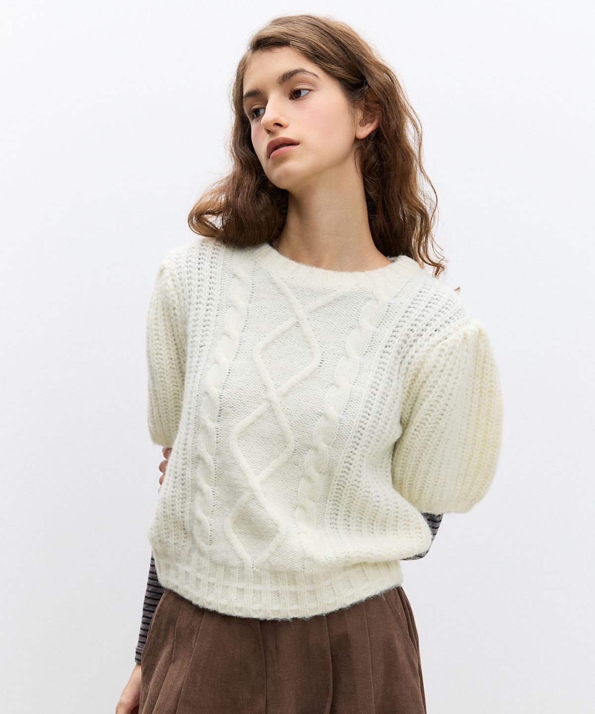 리리수(LILISU) Sofy Knit Top / Cream