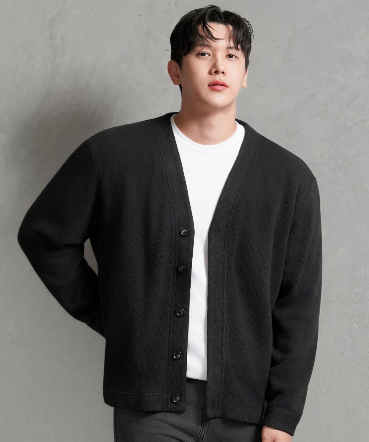 디바라(DIBALA) 어깨패드가 들어간 특허 남자 울 가디건 디바라 시그니처 수트 남자 어깨뽕