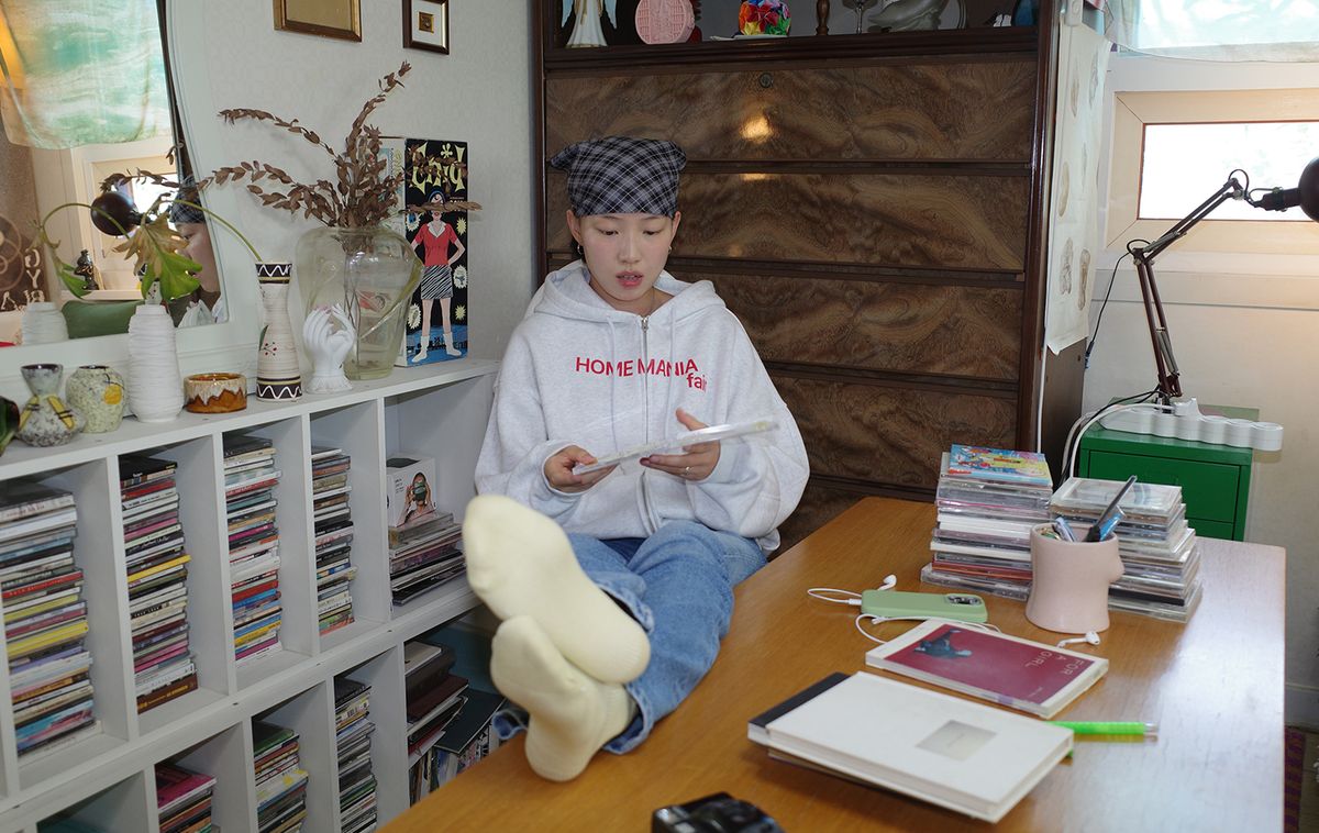 이스트쿤스트(ISTKUNST) HMF LOGO HOOD ZIP UP_LIGHT GREY(IK2FFMM486C)