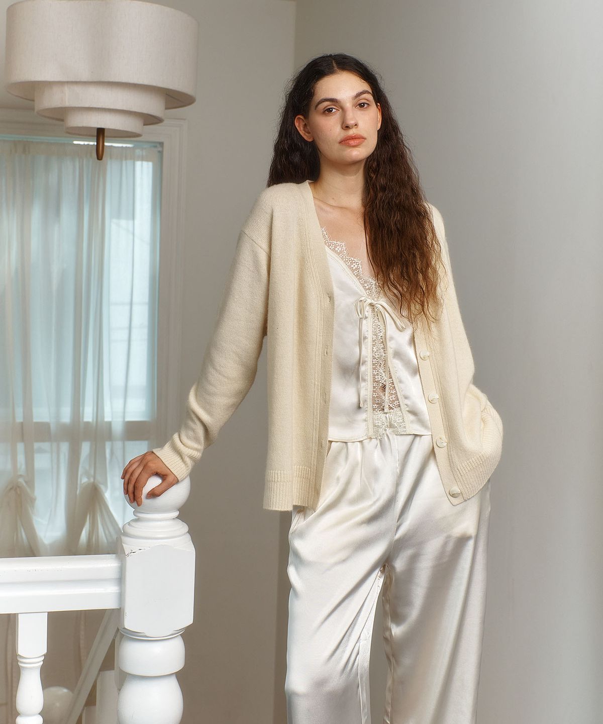 아템포(ATEMPO) RACCOON WOOL KNIT CARDIGAN / cream