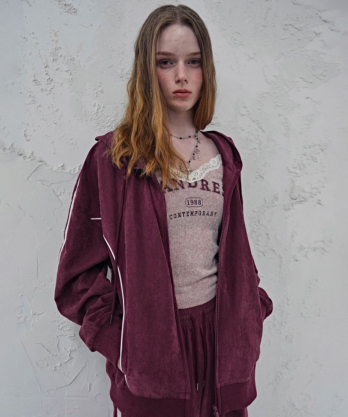 어반드레스(AVANDRESS) [SET] Bliss Hood Zip-up + Unisex Bliss Suede Wide Pants