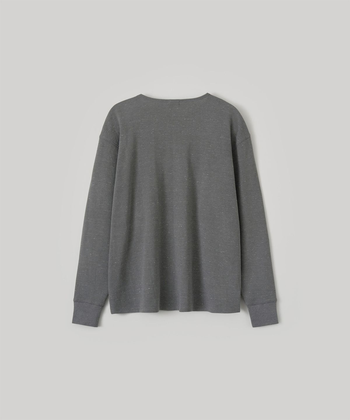 어나더 오피스(ANOTHER OFFICE) Waffle Henley Pullover (Frost gray)