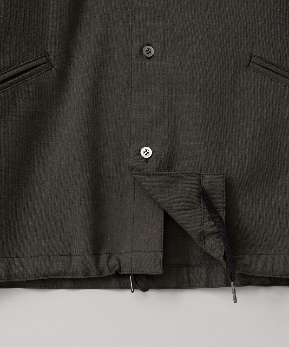 어나더 오피스(ANOTHER OFFICE) Tropical-Wool Coach Jacket (Dark oak)