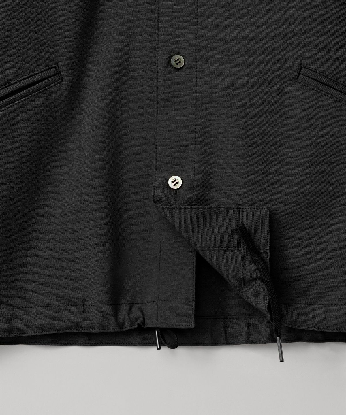 어나더 오피스(ANOTHER OFFICE) Tropical-Wool Coach Jacket (Almost black)