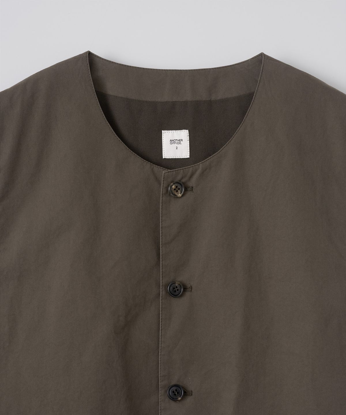 어나더 오피스(ANOTHER OFFICE) Bonjour Round Neck Vest (Brown)