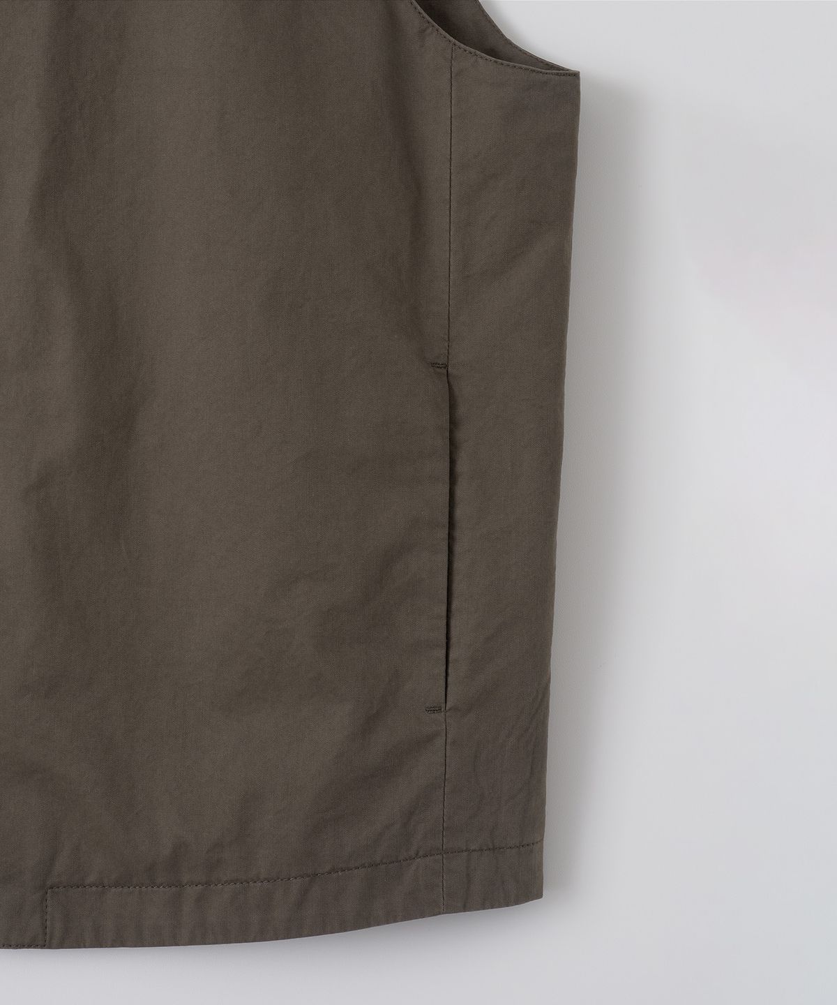 어나더 오피스(ANOTHER OFFICE) Bonjour Round Neck Vest (Brown)