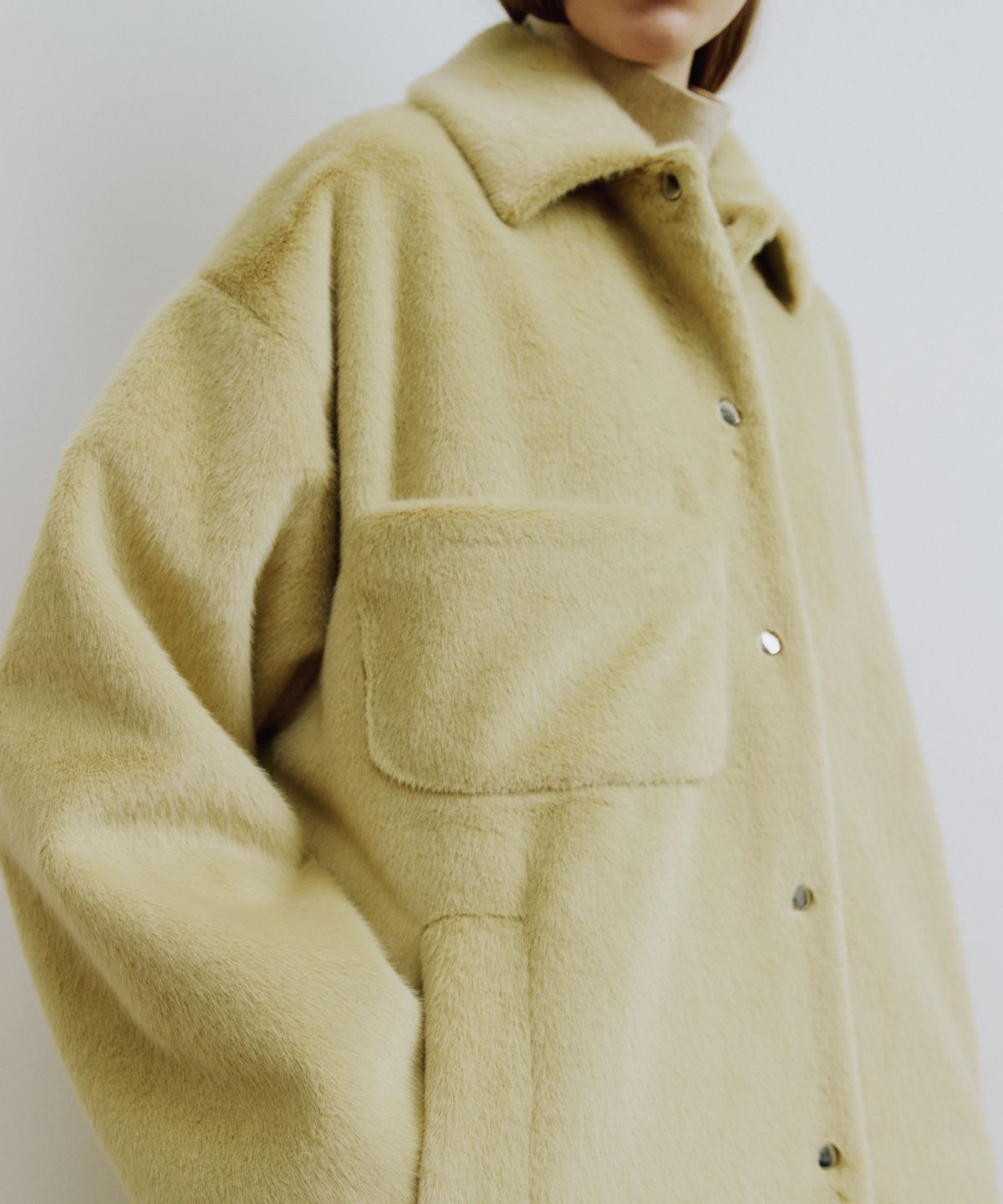 몰리올리(MOLLIOLLI) ABBY 오버핏 롱 코트 [토프]