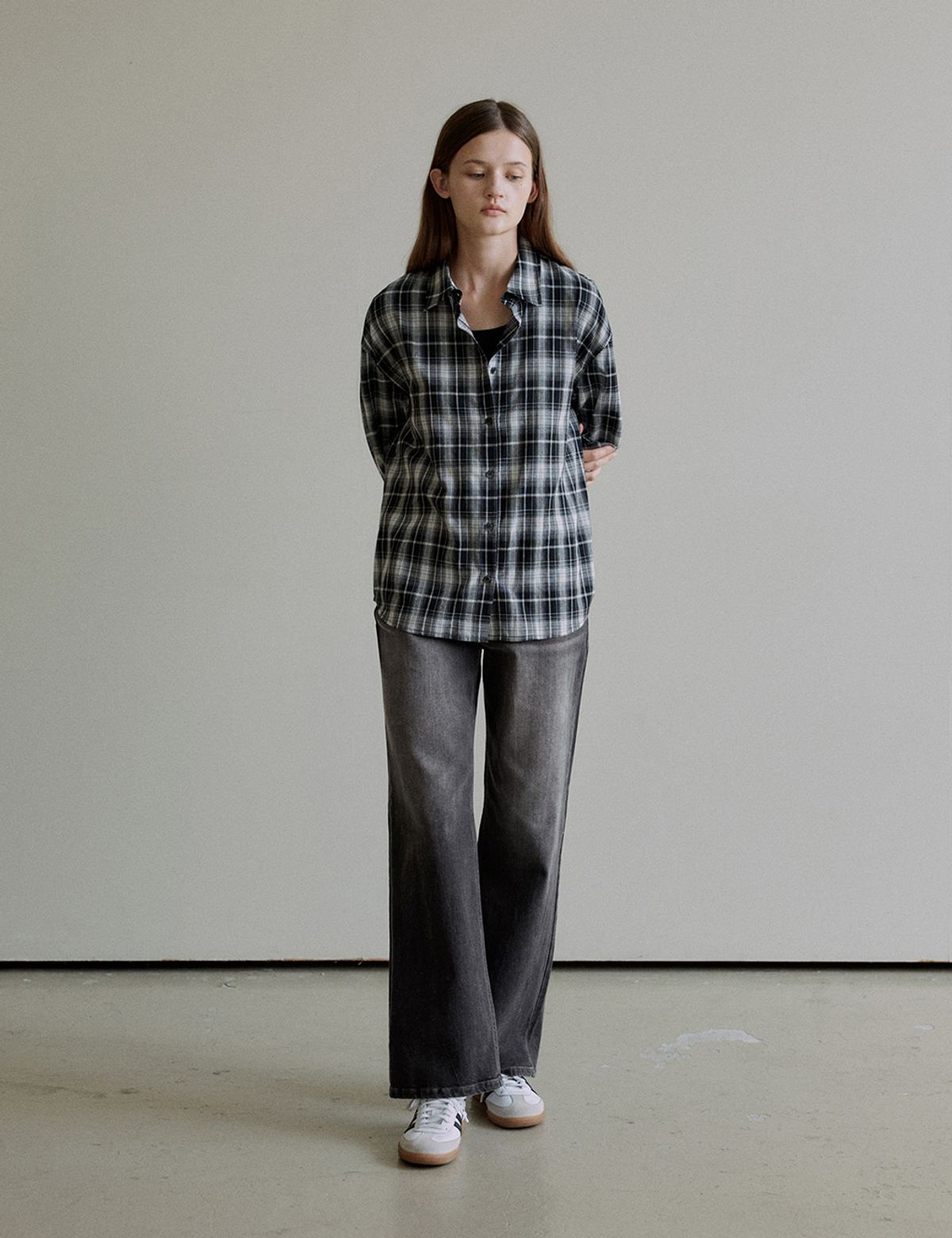 더엘로(THEELO) Straight denim (Black)