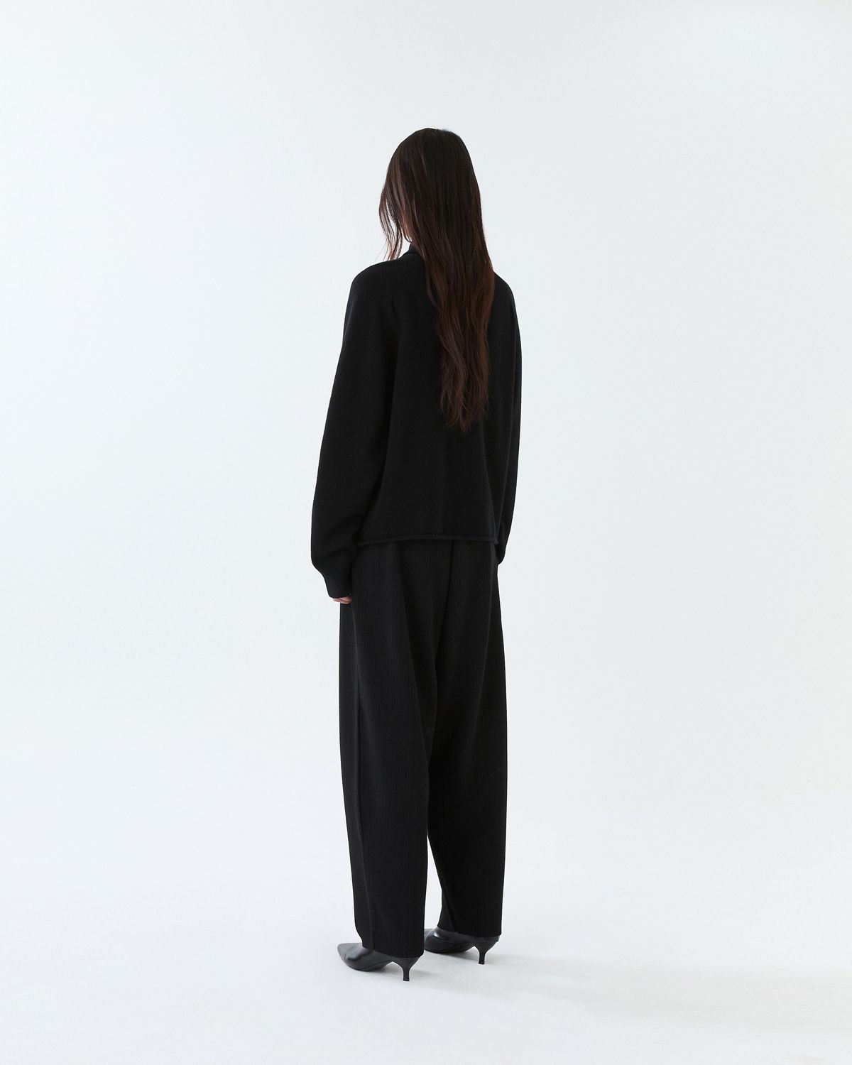 디앤드퀘스천(THEENDQUESTION) Knit tuck wide pants / BLACK