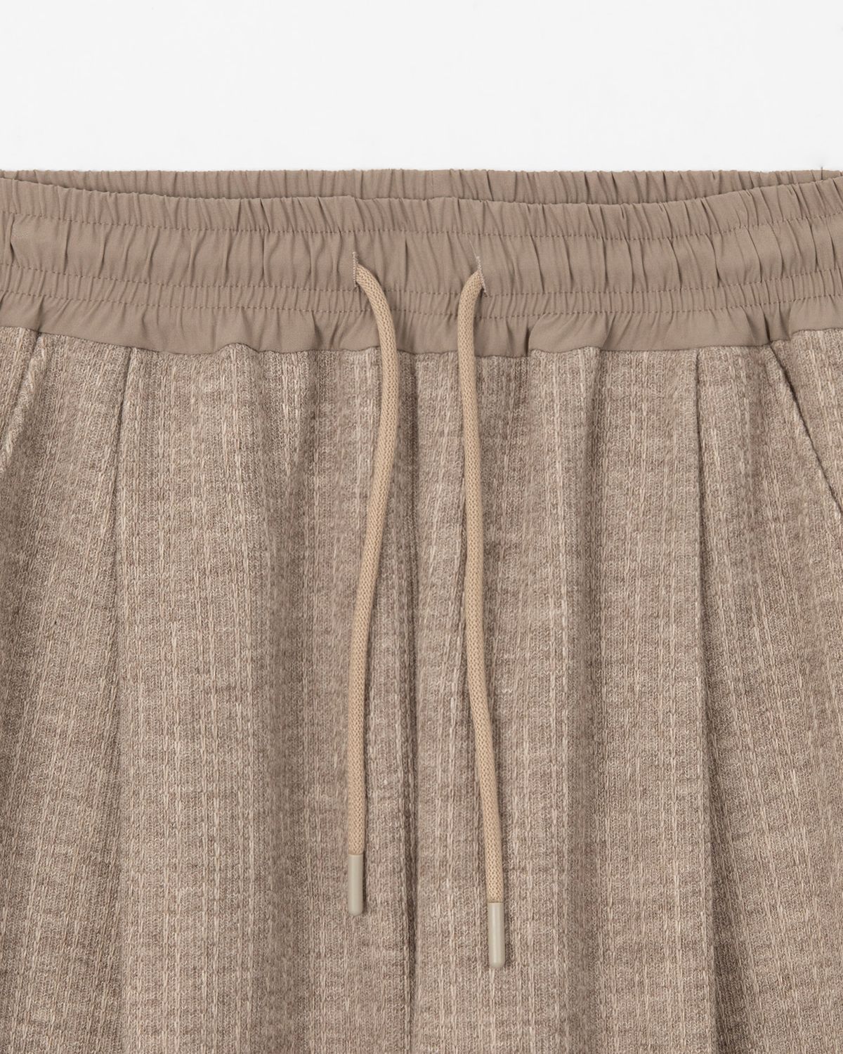 디앤드퀘스천(THEENDQUESTION) Knit tuck wide pants / BEIGE