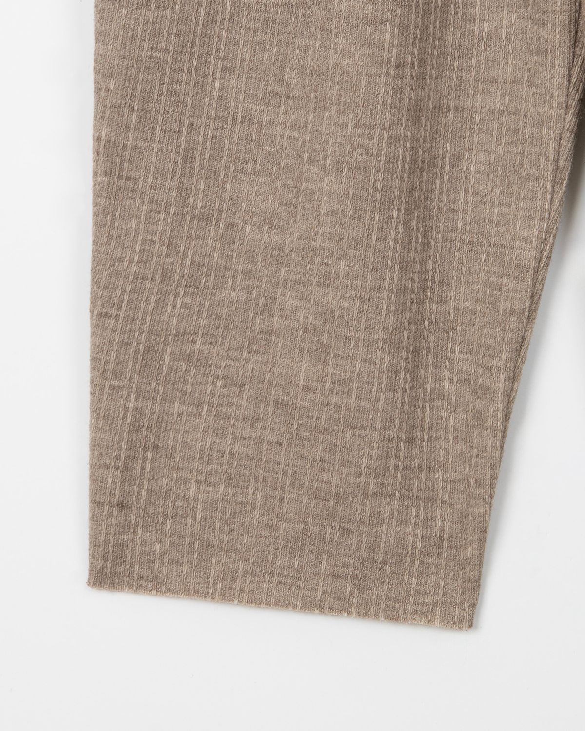 디앤드퀘스천(THEENDQUESTION) Knit tuck wide pants / BEIGE