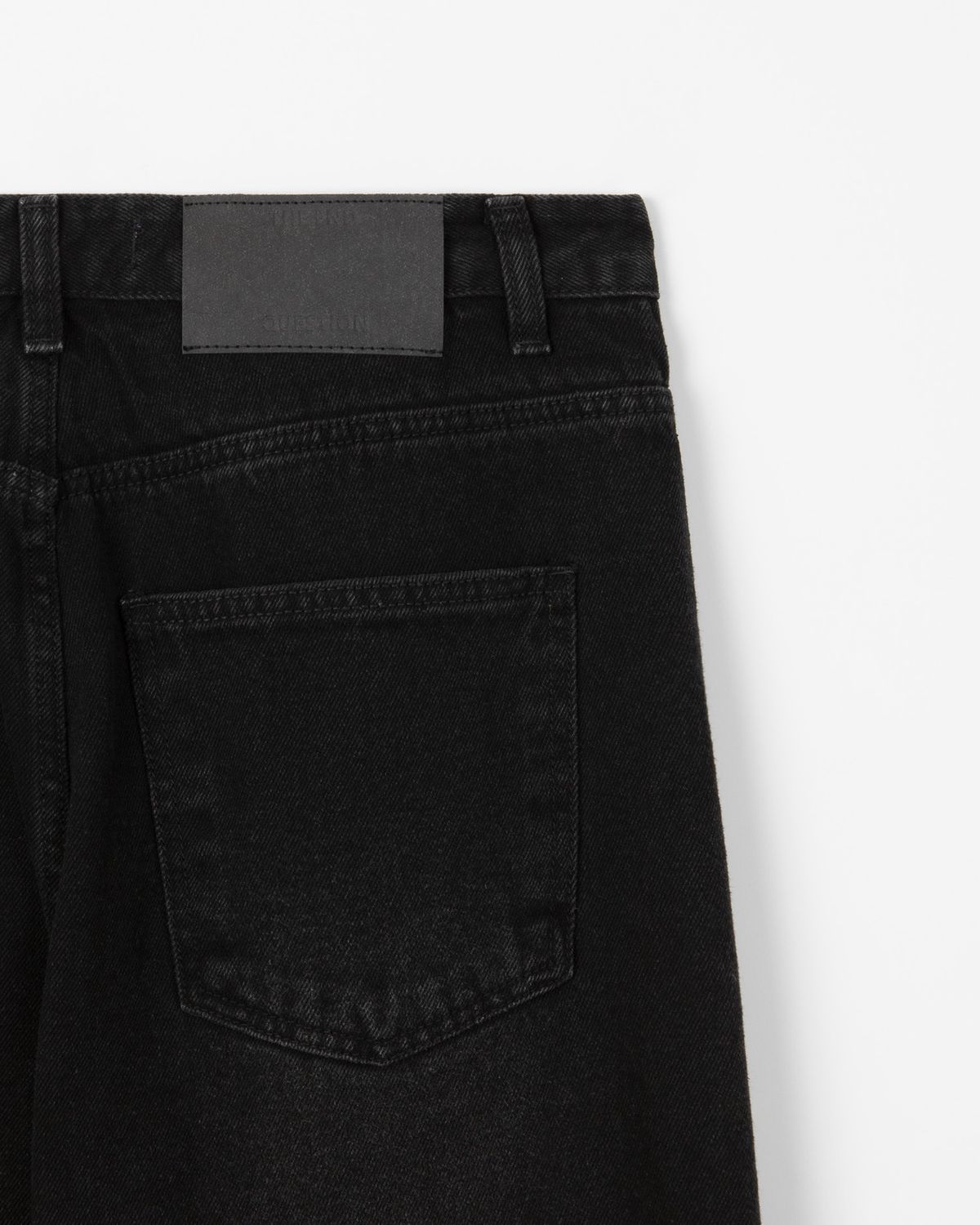 디앤드퀘스천(THEENDQUESTION) Black washed jeans / BLACK