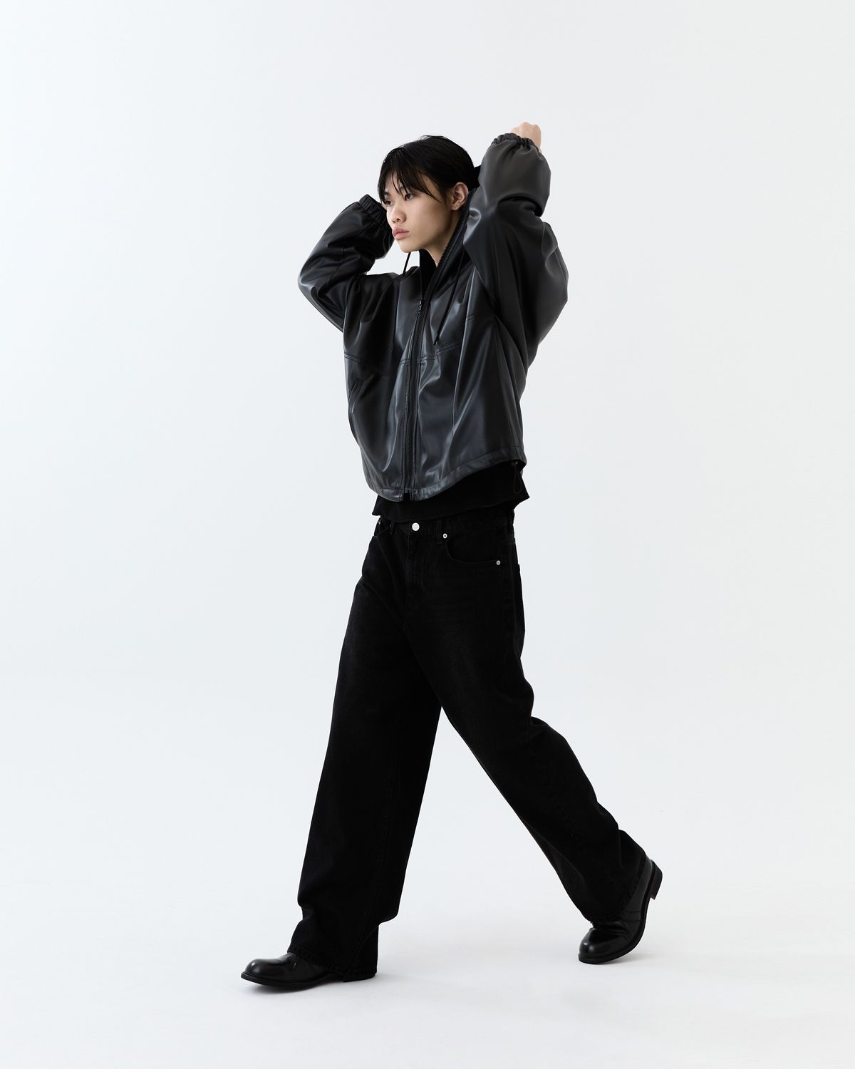 디앤드퀘스천(THEENDQUESTION) Black washed jeans / BLACK