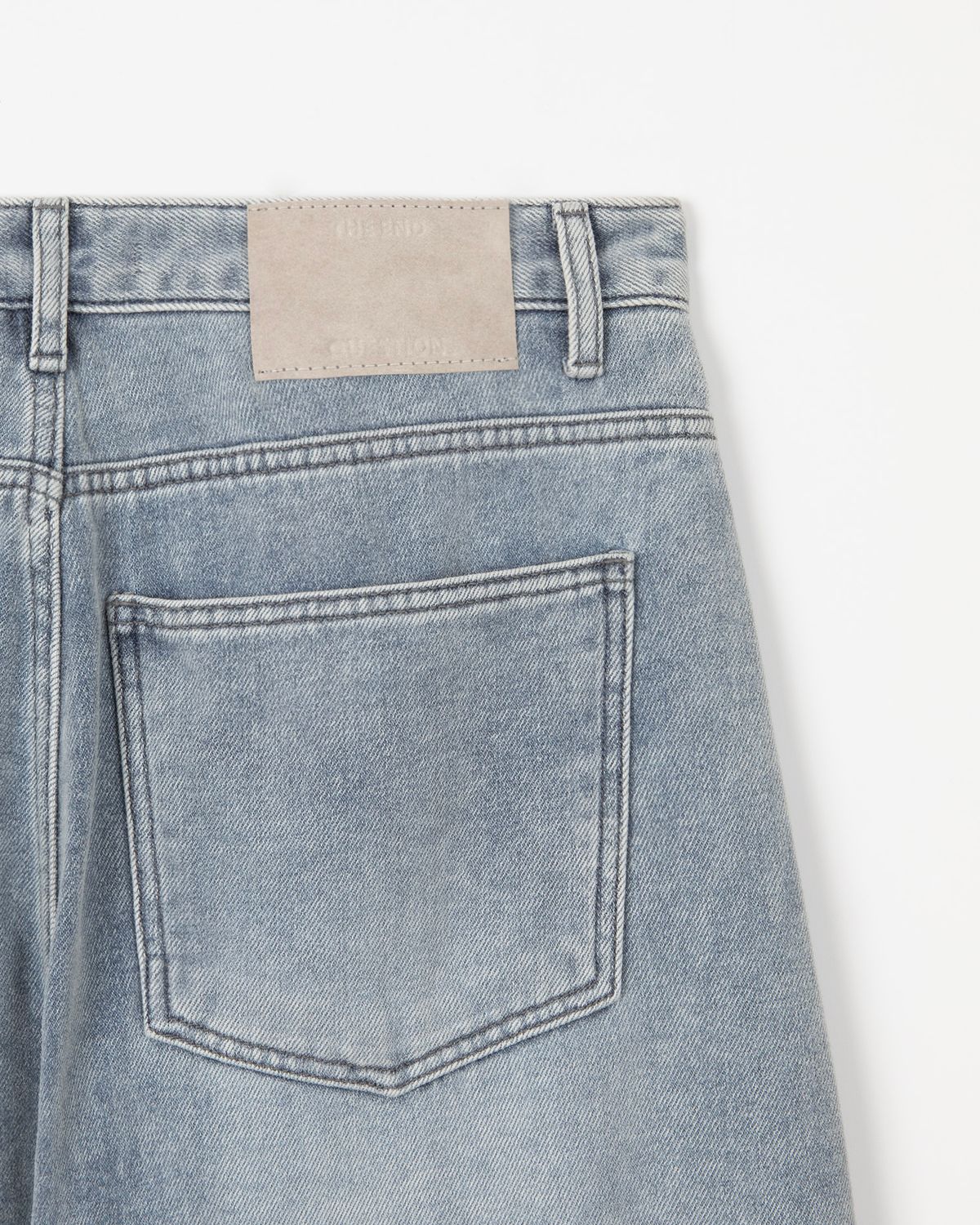 디앤드퀘스천(THEENDQUESTION) Snow washed jeans / LIGHT BLUE