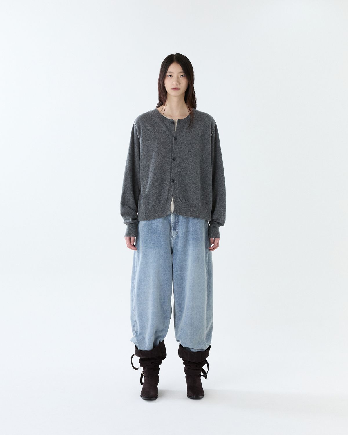 디앤드퀘스천(THEENDQUESTION) Snow washed jeans / LIGHT BLUE