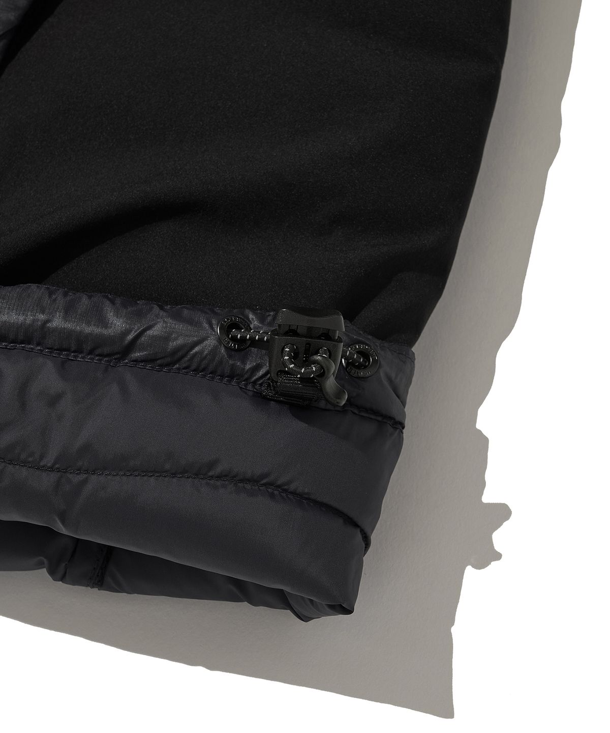 웰터 익스페리먼트(WELTER EXPERIMENT) PEAKLITE LIGHTWEIGHT PERTEX DOWN JACKET_BLACK