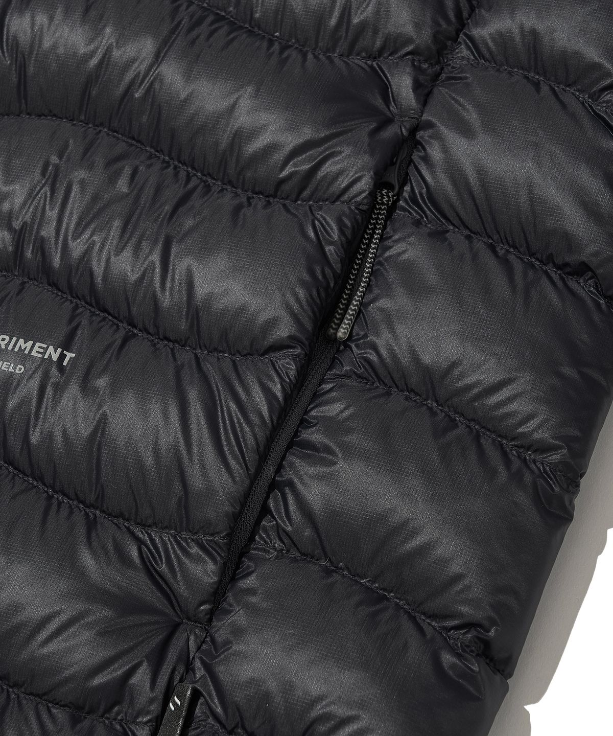 웰터 익스페리먼트(WELTER EXPERIMENT) THERMOTRAIL LIGHTWEIGHT PERTEX DOWN JACKET_BLACK