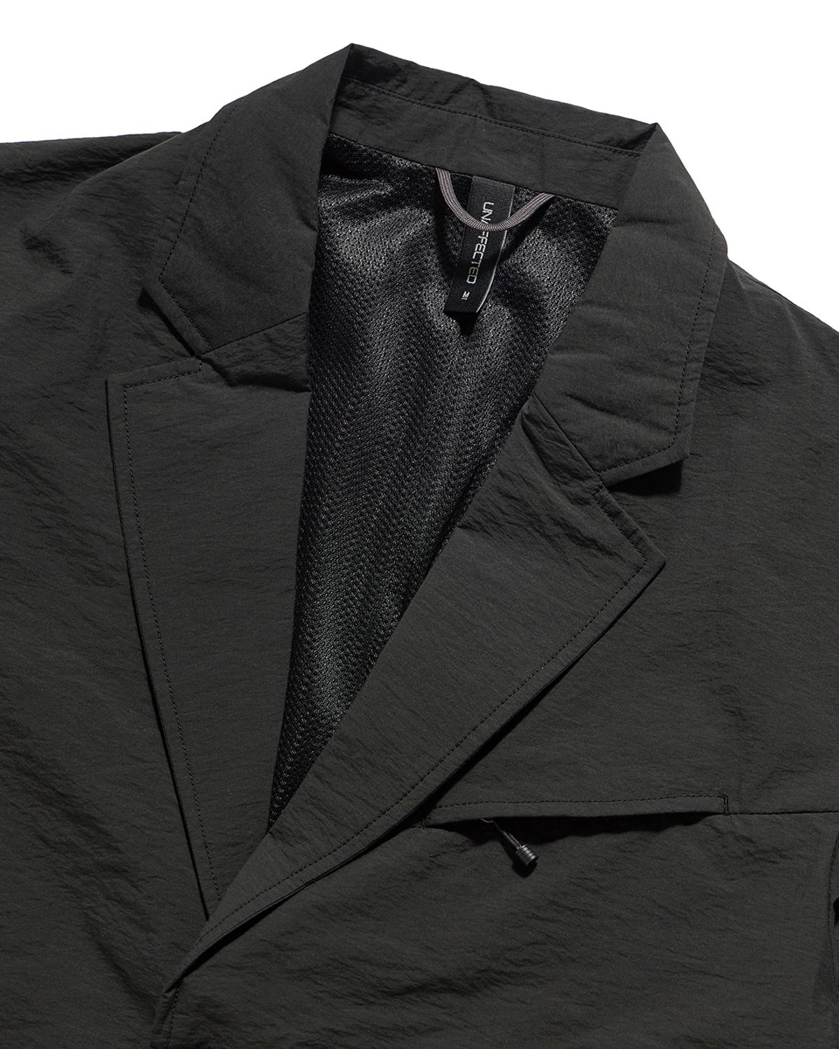 언어펙티드 에센셜(UNAFFECTED ESSENTIAL) FUNCTIONAL JACKET / BLACK