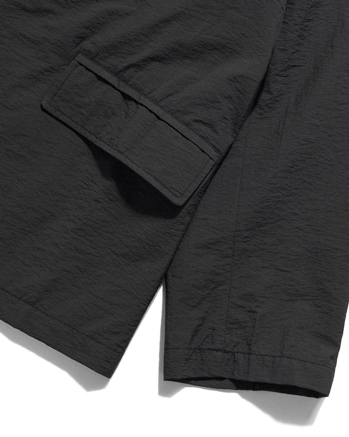언어펙티드 에센셜(UNAFFECTED ESSENTIAL) FUNCTIONAL JACKET / BLACK