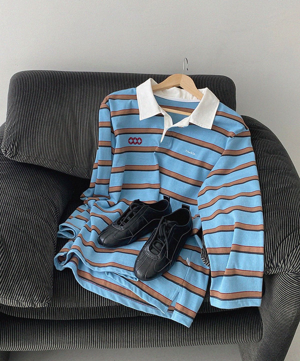 무드앤플(MOODNPLE) lucasia crack sneakers 컬러추가 베이지,블랙